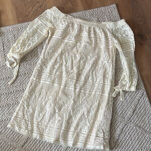 White lace off the shoulder dress